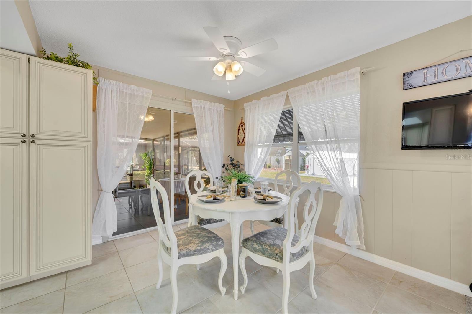 DELTONA LAKES UNIT 03 - Residential