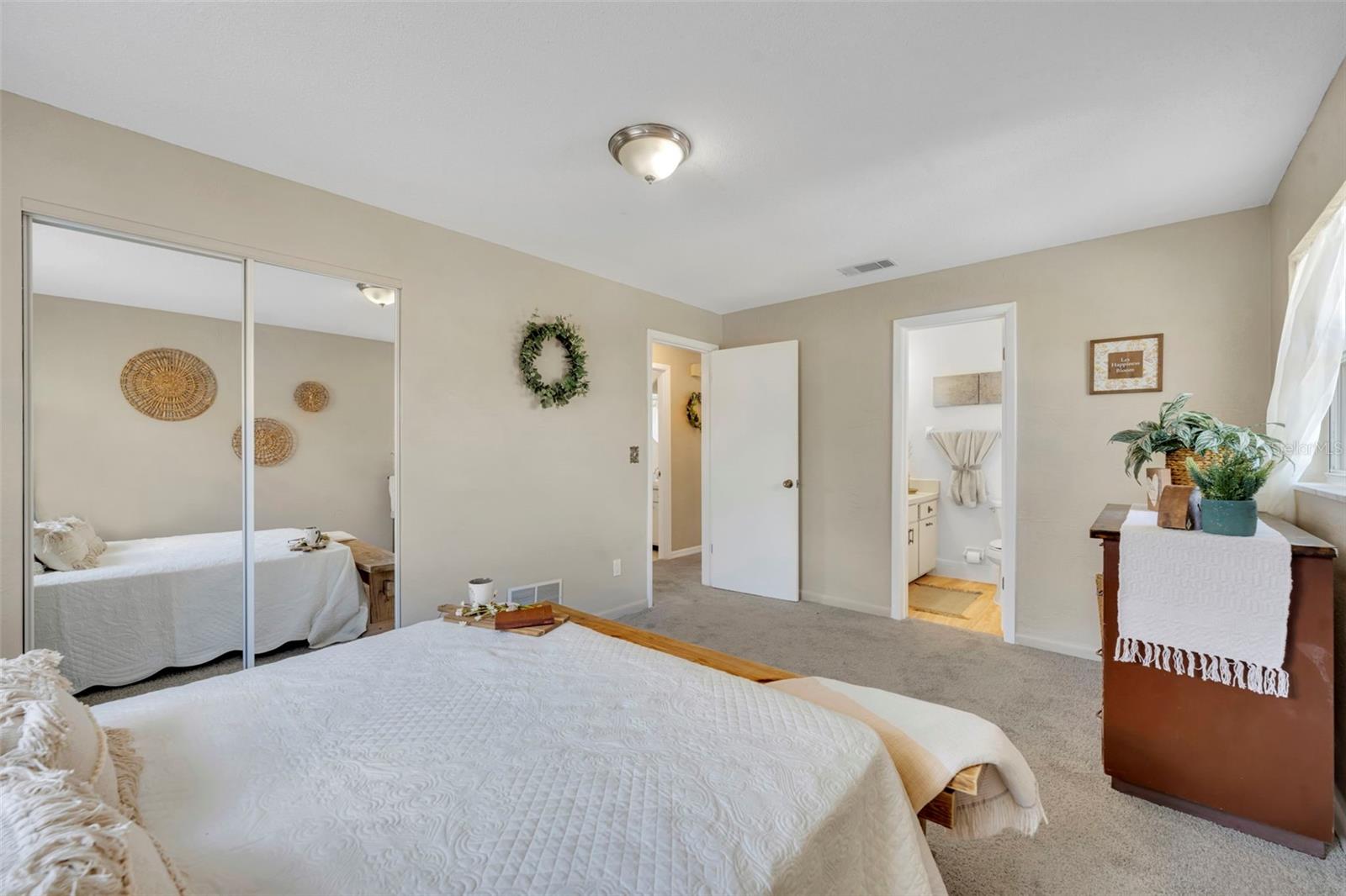 DELTONA LAKES UNIT 03 - Residential