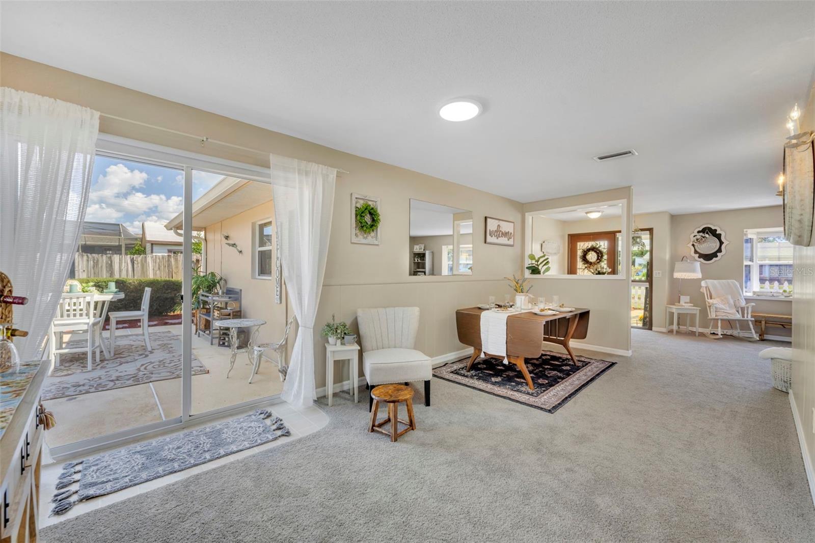 DELTONA LAKES UNIT 03 - Residential