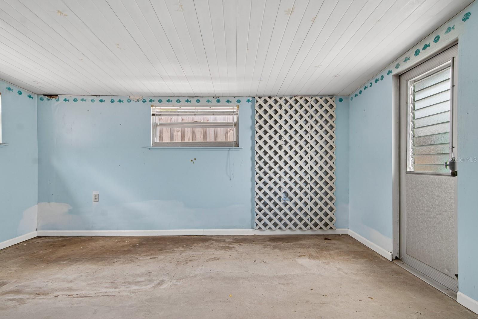 TANGLEWOOD TERRACE - Residential