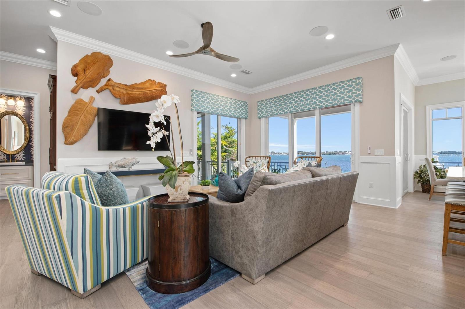 CORTEZ BEACH - Residential