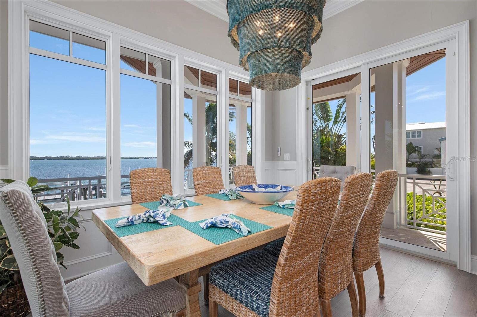 CORTEZ BEACH - Residential