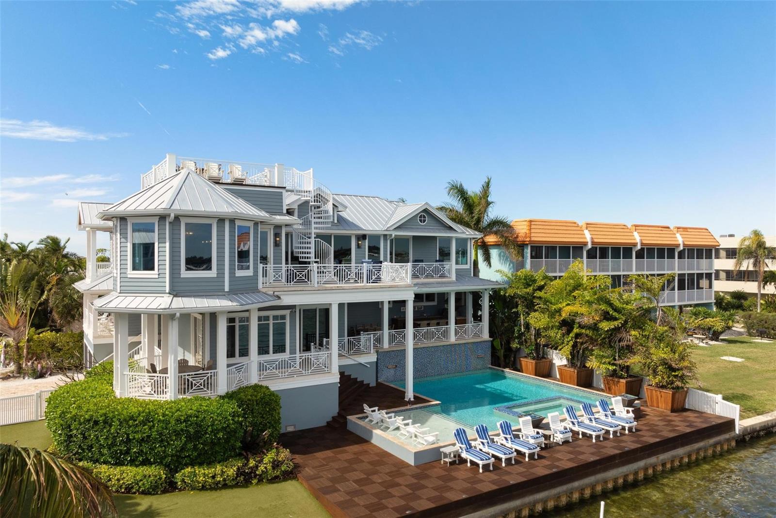 CORTEZ BEACH - Residential