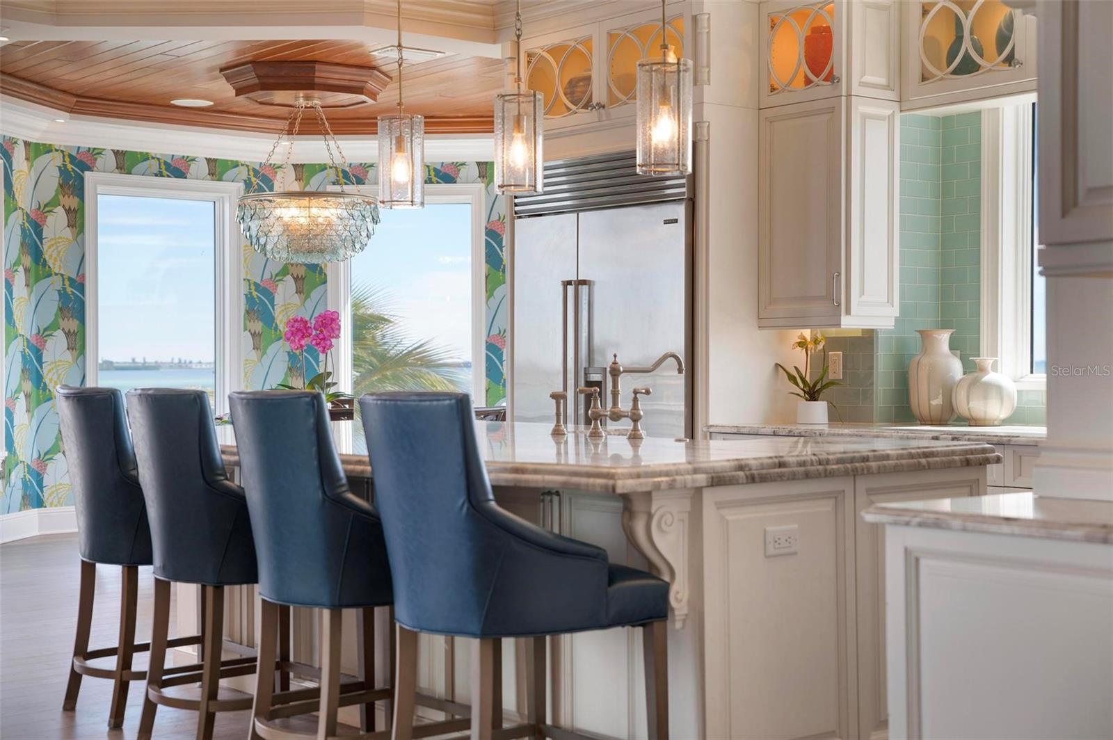 CORTEZ BEACH - Residential