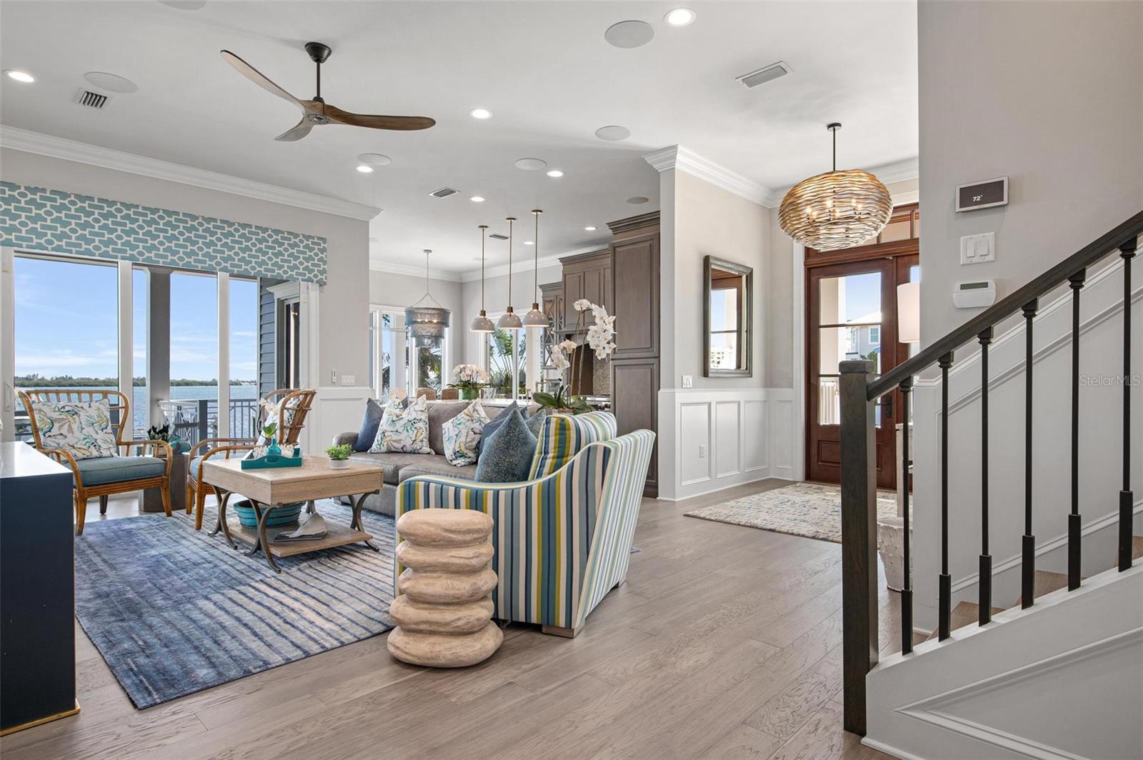 CORTEZ BEACH - Residential