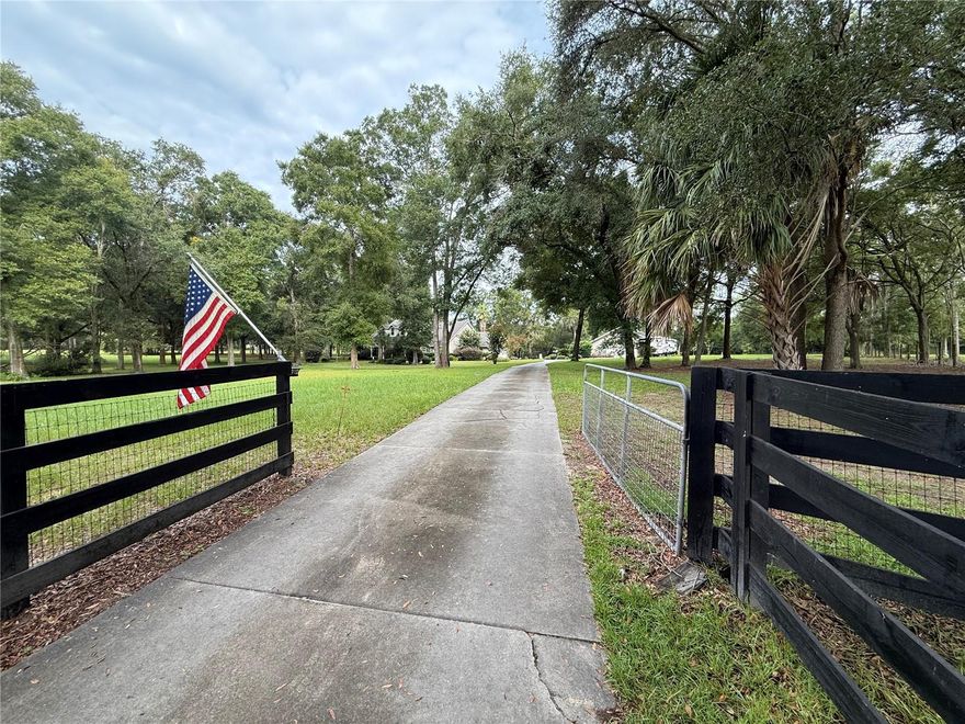 Welcome to this unique rental opportunity on 5 acres in Florida! This versatile property includes a 3-bedroom, 3-bath main house and a detached 2-bedroom, 2-bath in-law suite — perfect for multi-generational living or shared rental use. Enjoy Florida’s sunshine in your private in-ground pool or relax in the above-ground spa. Expansive land, a private setting, and plenty of space to spread out make this property a rare find. Ideal for those seeking comfort, flexibility, and the charm of country living — all within reach of local conveniences.