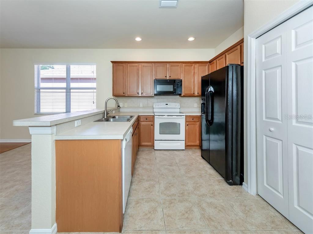 11649 TEMPEST HARBOR LOOP