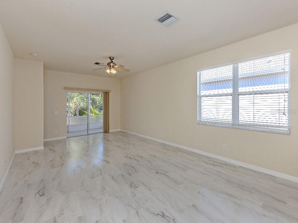 STONEYBROOK AT VENICE - Residential