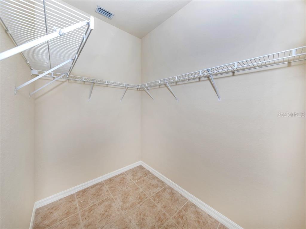 STONEYBROOK AT VENICE - Residential