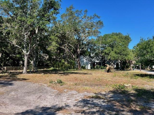 INDIAN BEACH MAP OF - Land