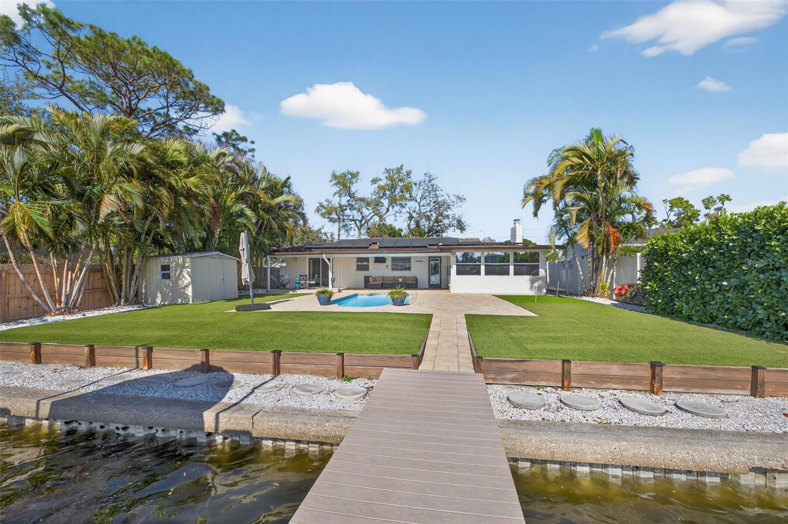 SUN-LIT SHORES - Residential