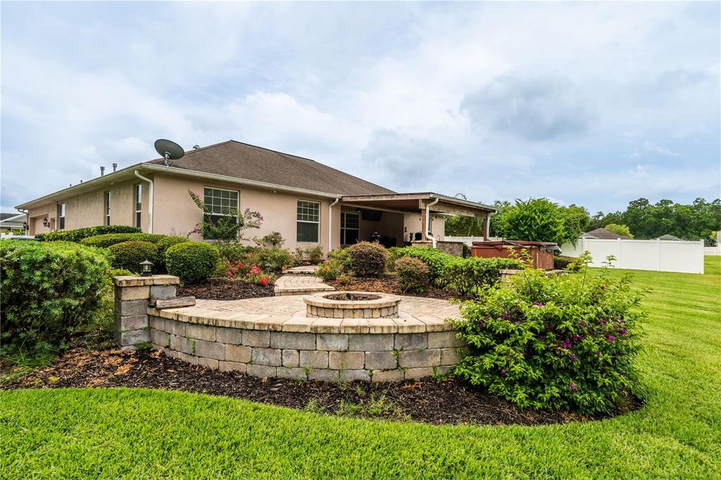 Photo of 4015 SE 22nd Street, Ocala, FL 34471 (MLS # OM702618)