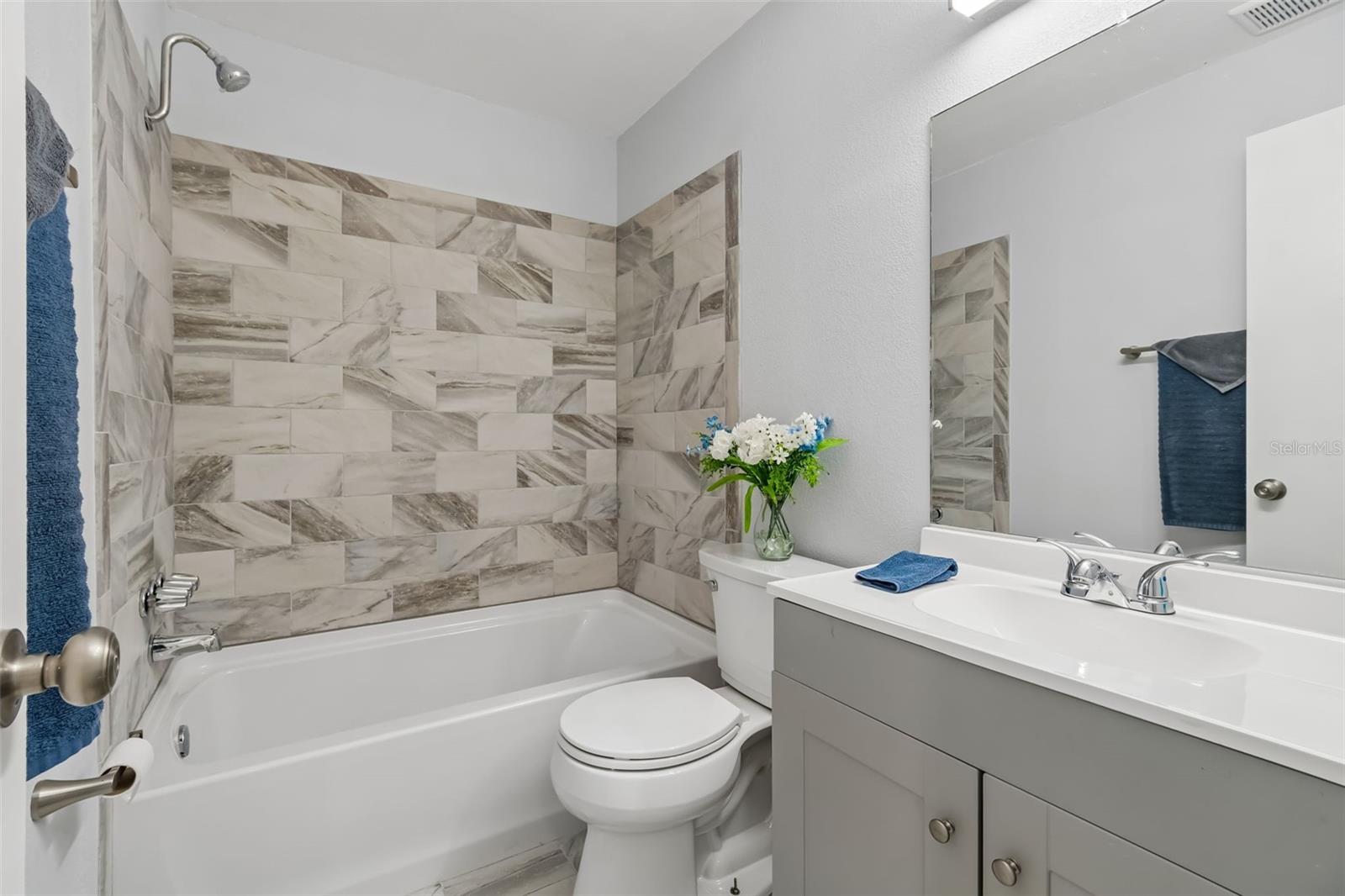 SEVEN SPGS HOMES - Residential