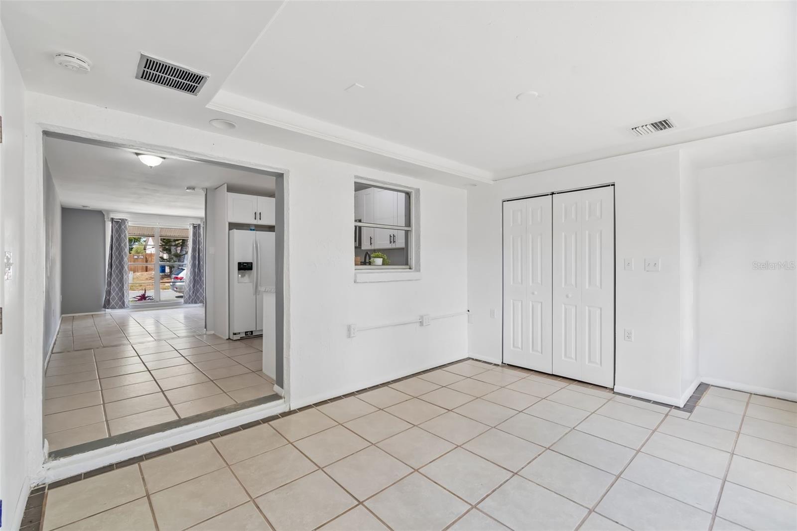 SEVEN SPGS HOMES - Residential