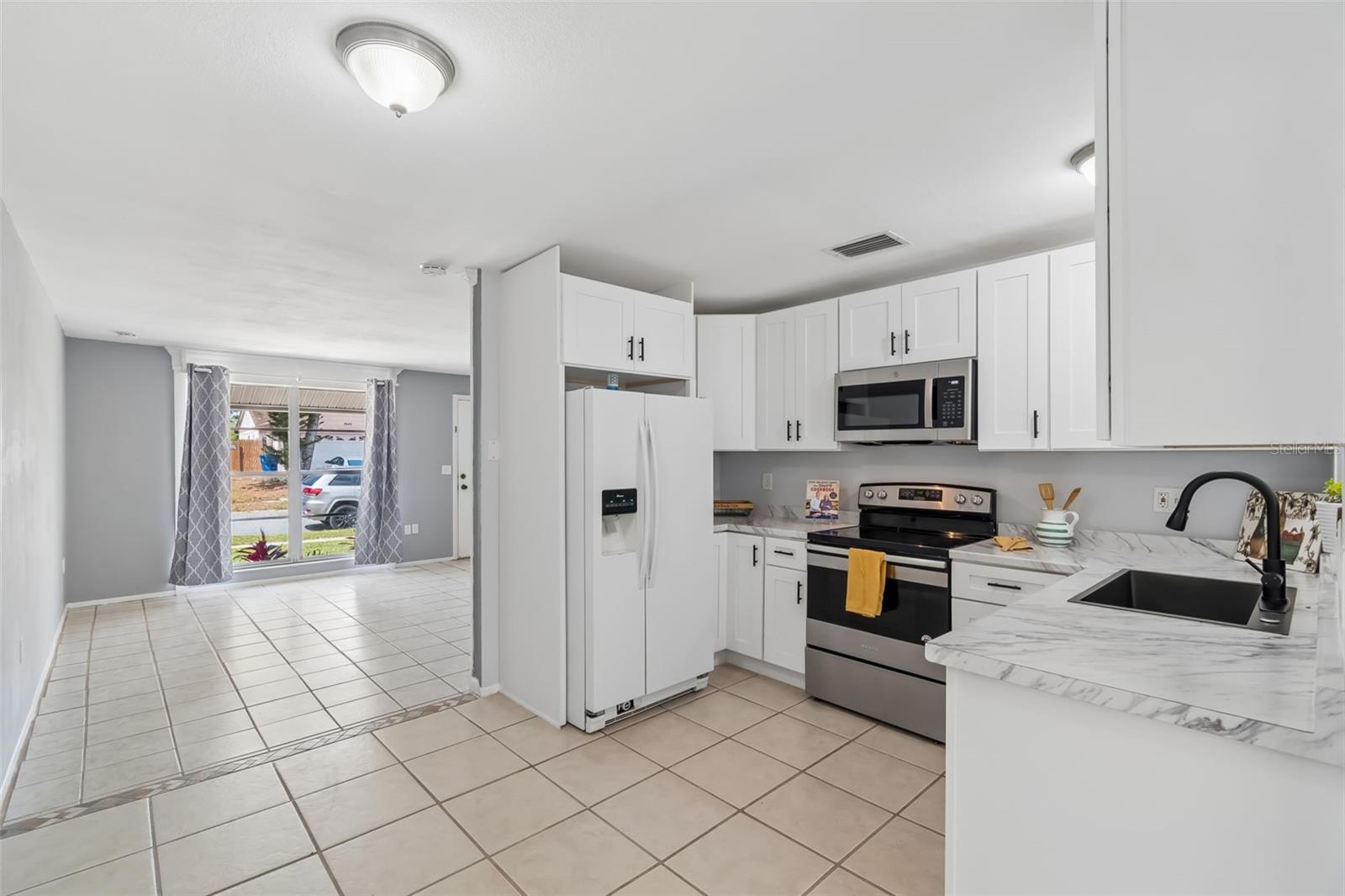 SEVEN SPGS HOMES - Residential