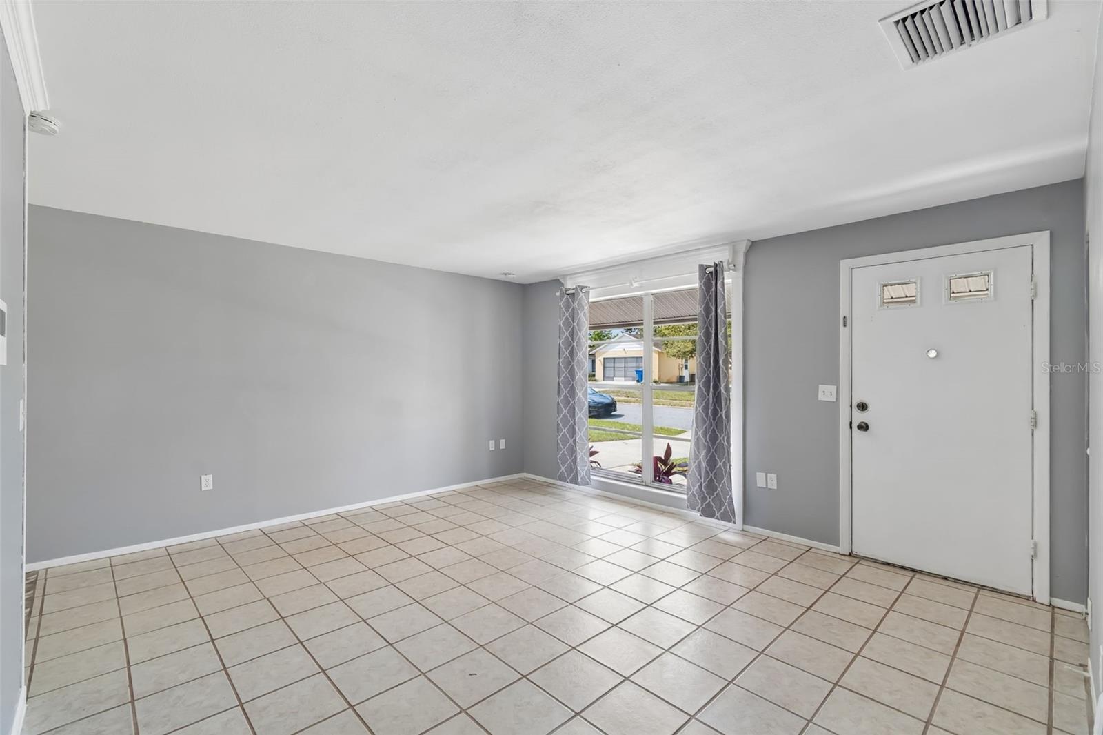 SEVEN SPGS HOMES - Residential