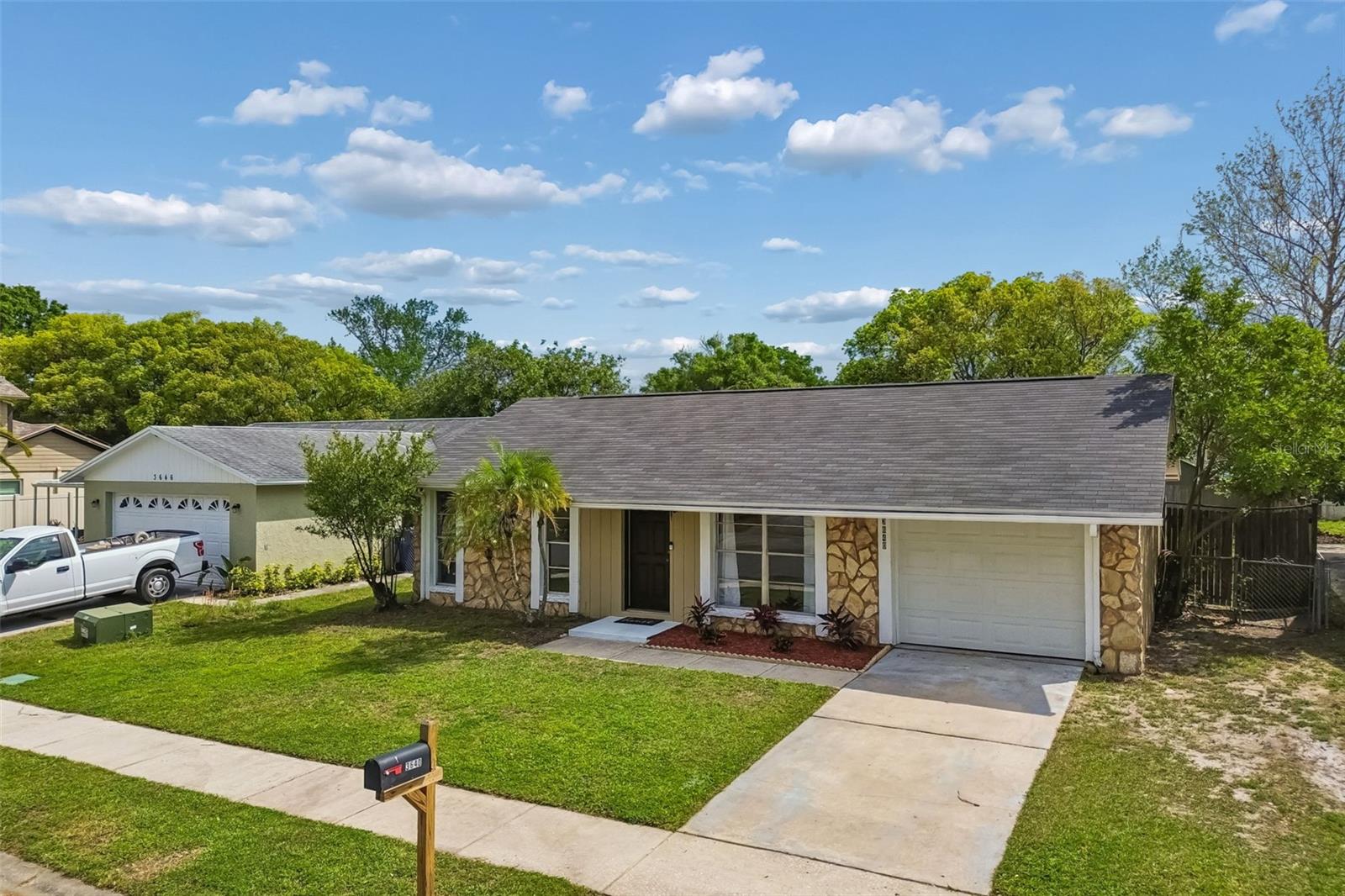 SEVEN SPGS HOMES - Residential