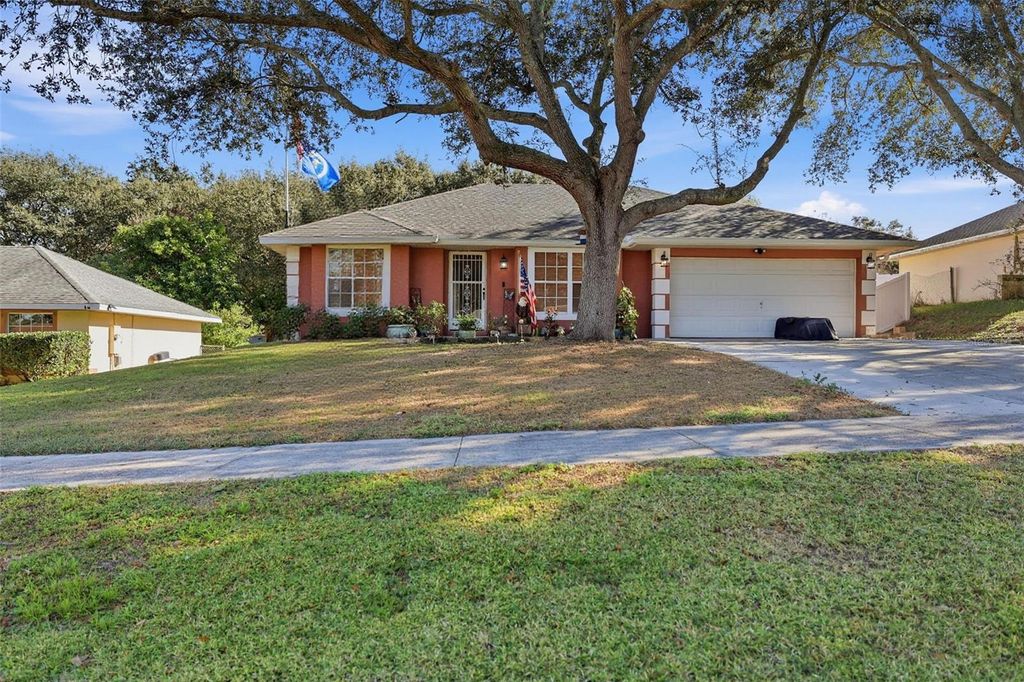 Photo of 4254 Worthington Place, Mascotte, FL 34753 (MLS # TB8457582)