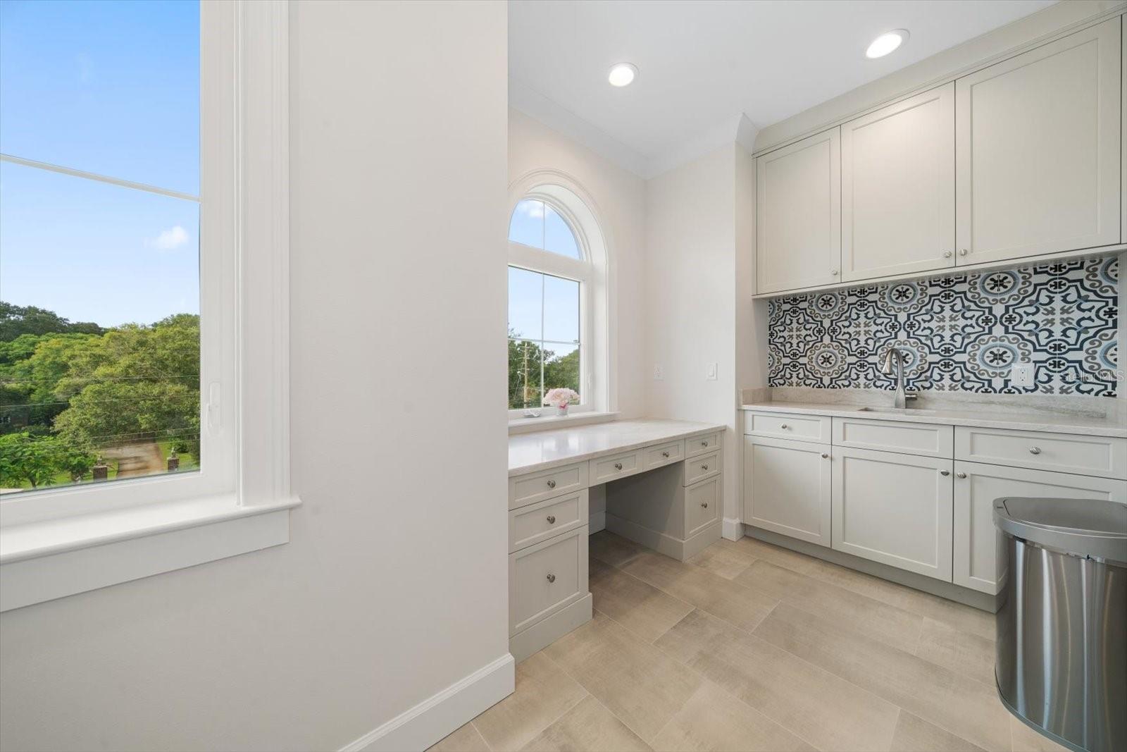 PINELLAS GROVES - Residential