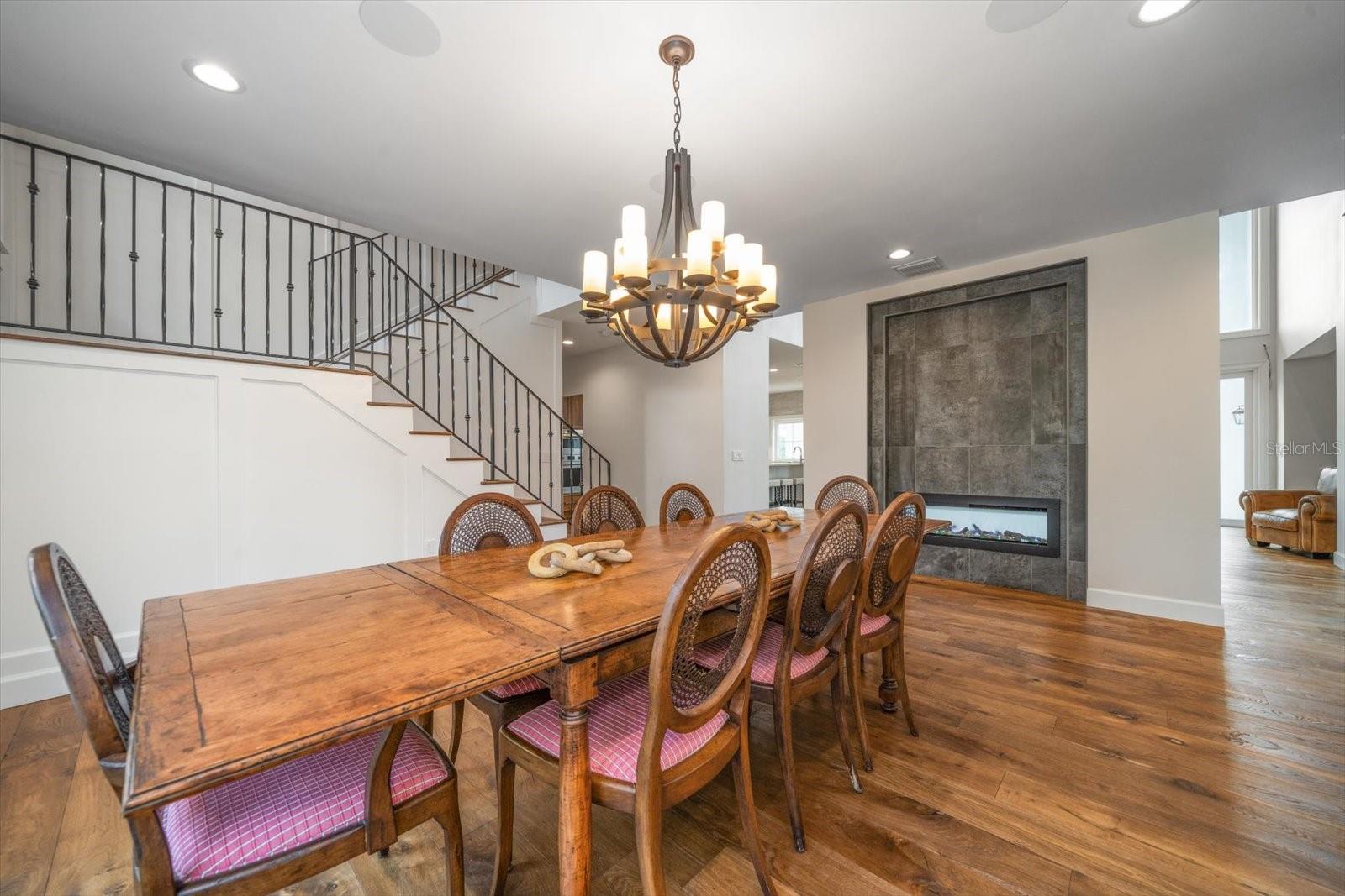 PINELLAS GROVES - Residential