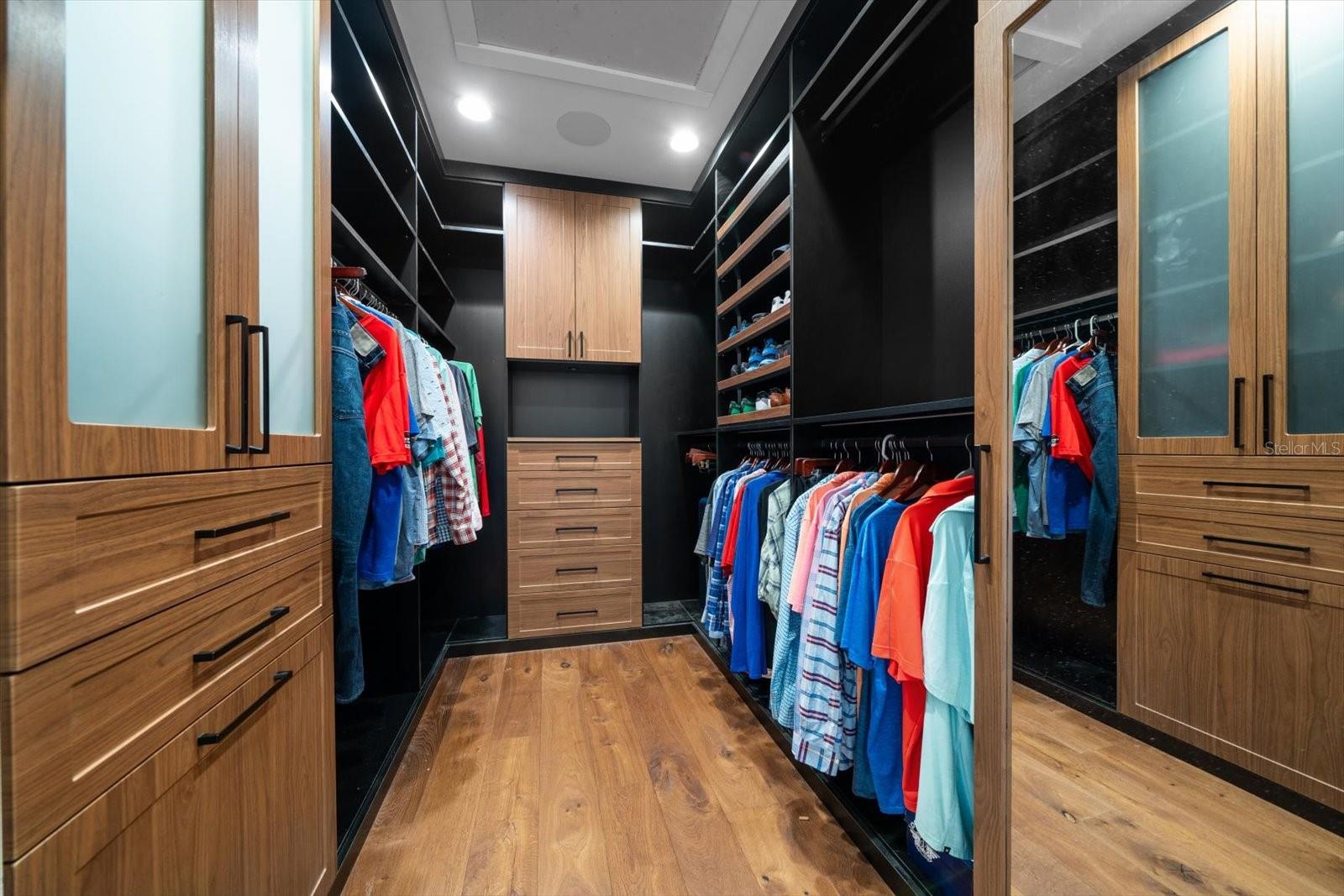 PINELLAS GROVES - Residential