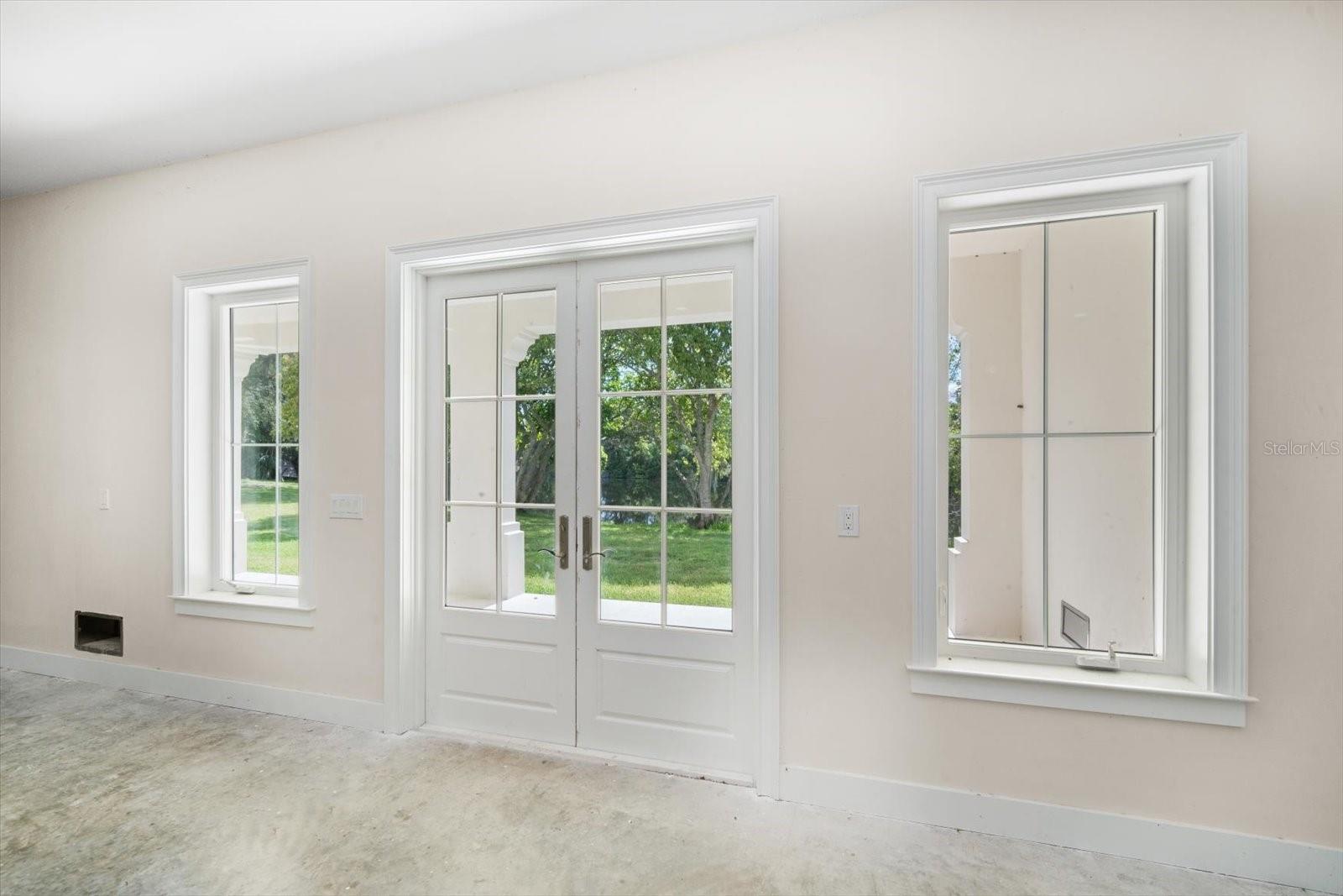 PINELLAS GROVES - Residential