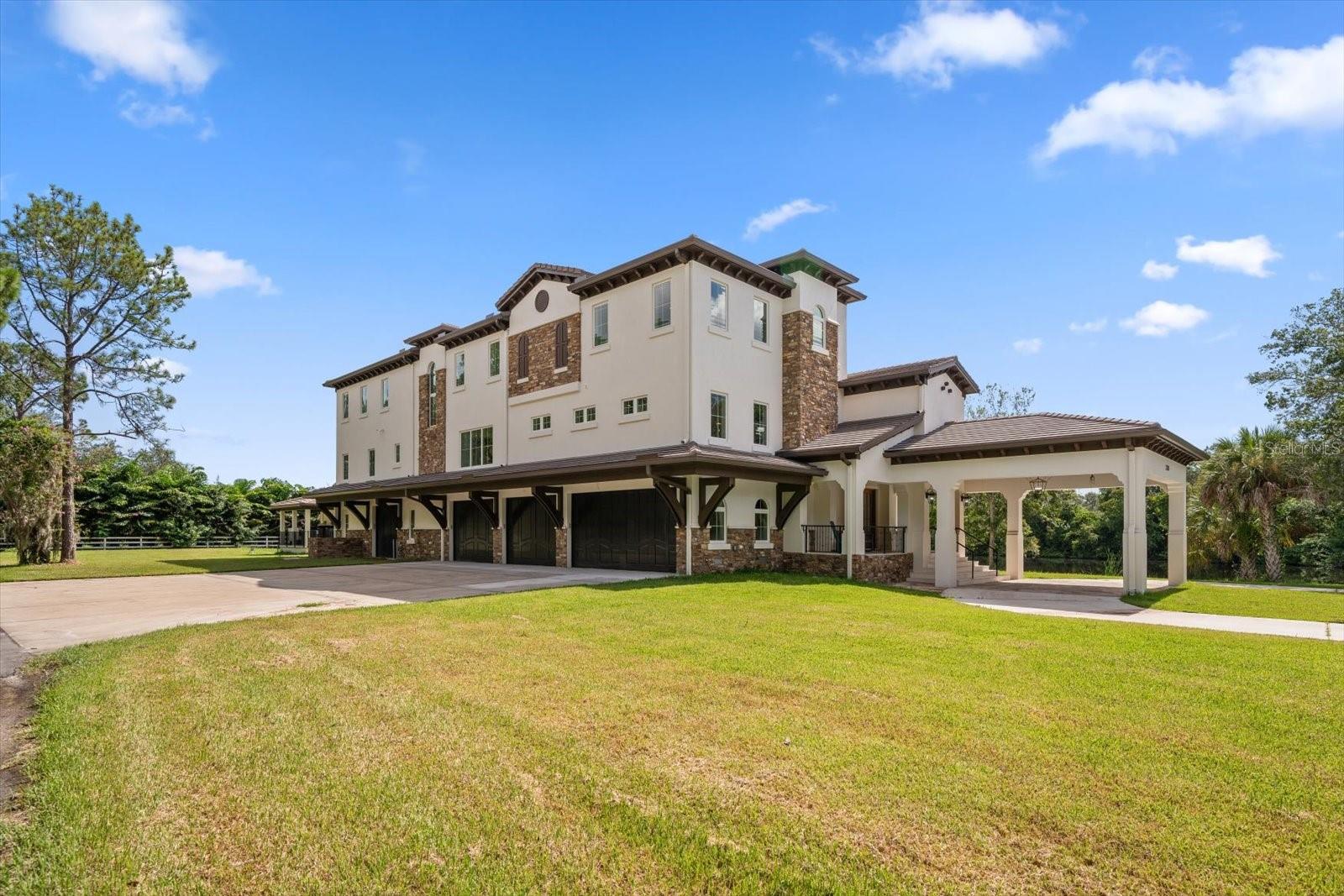 PINELLAS GROVES - Residential