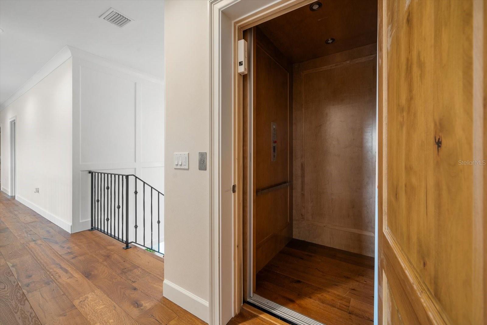 PINELLAS GROVES - Residential