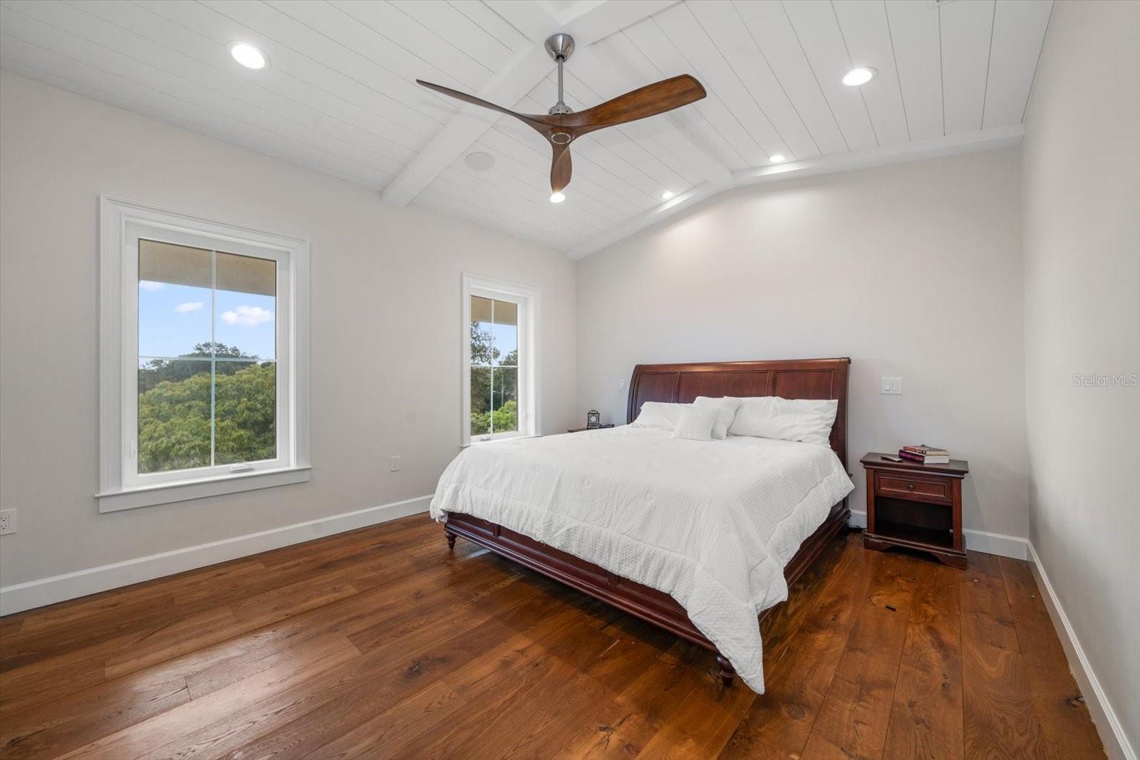 PINELLAS GROVES - Residential