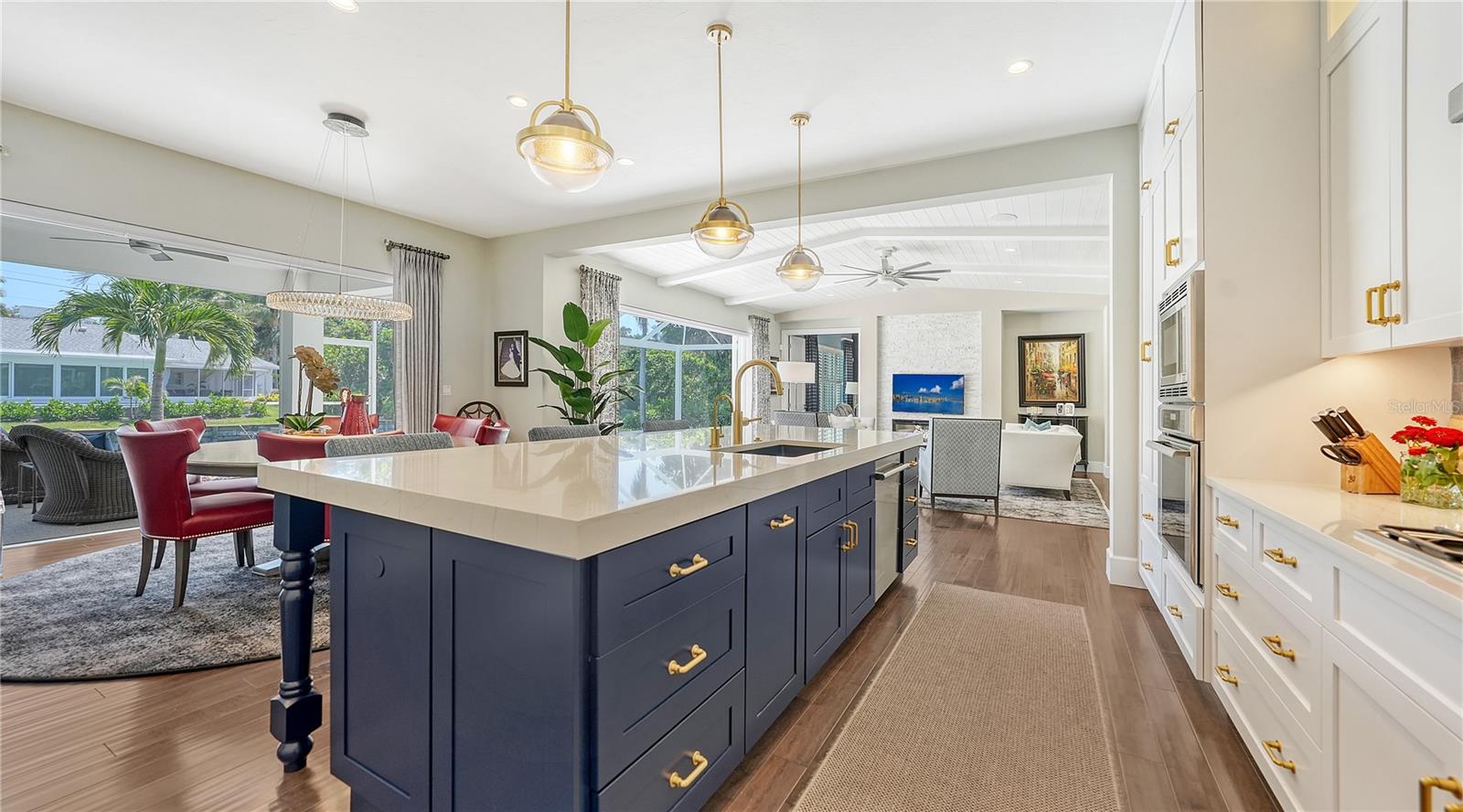 LAKE PARK - Residential