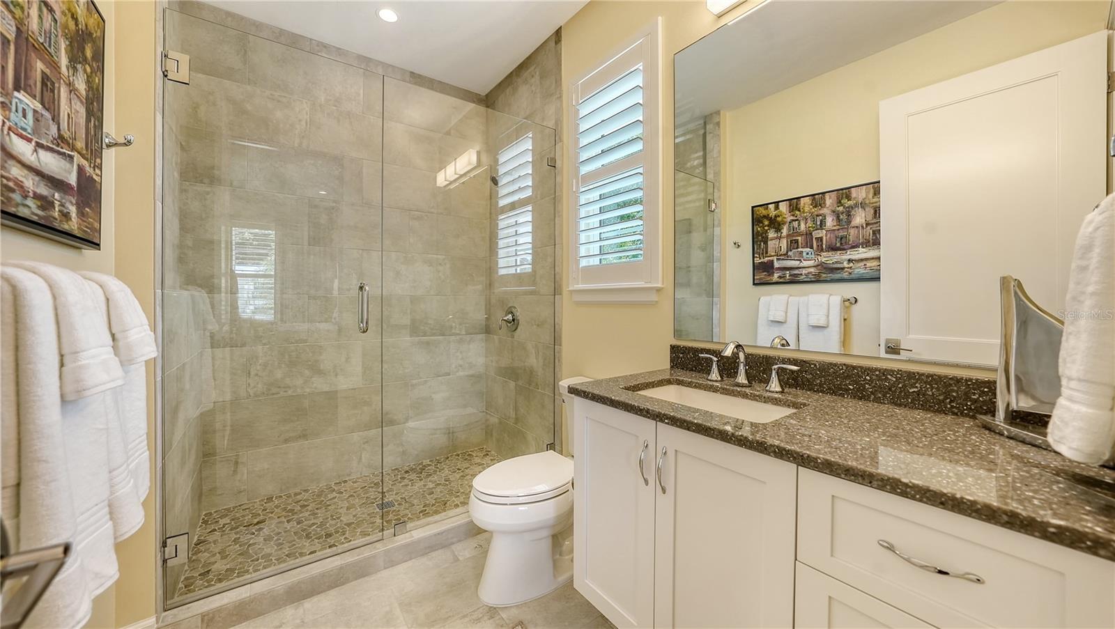 LAKE PARK - Residential