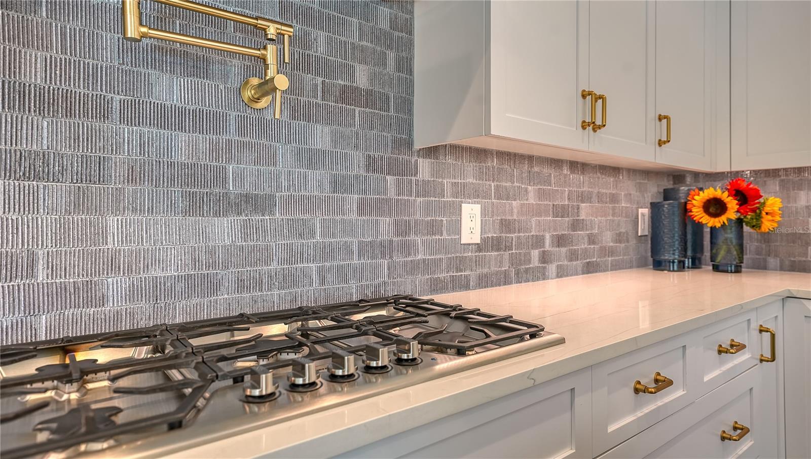 LAKE PARK - Residential