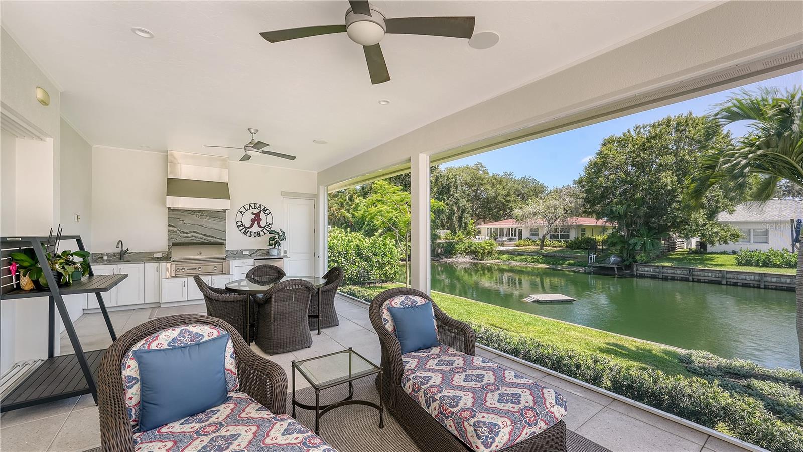 LAKE PARK - Residential