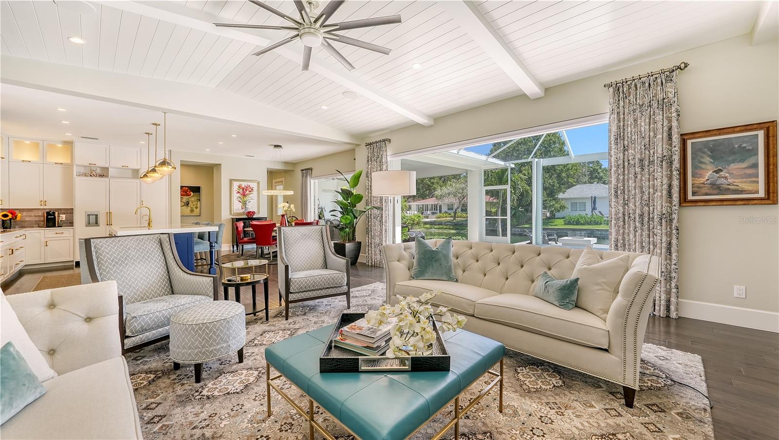 LAKE PARK - Residential