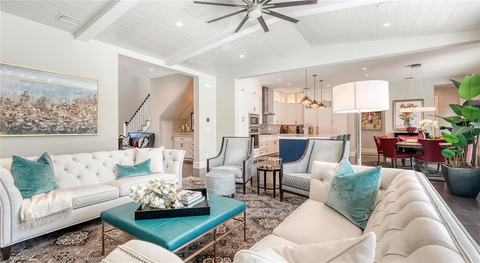 LAKE PARK - Residential