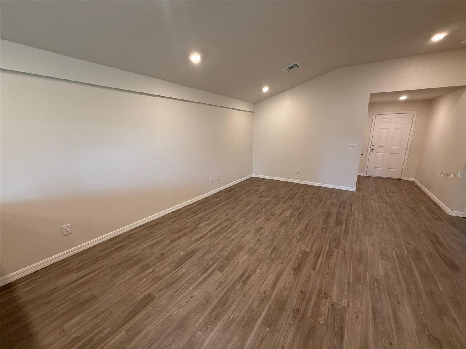 PUNTA GORDA ISLES SEC 23 - Residential Lease
