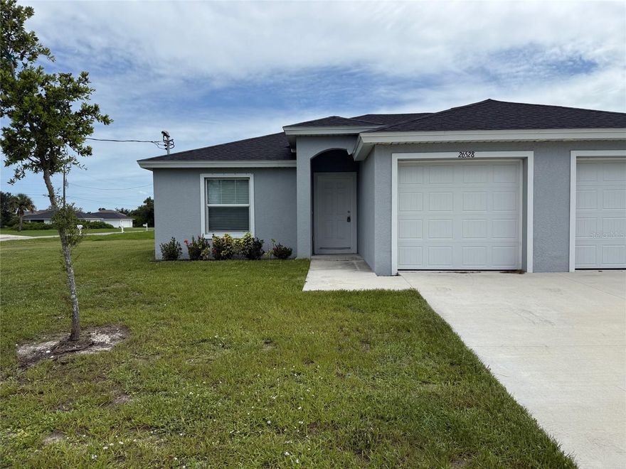 Welcome to your new home in beautiful Punta Gorda, FL! This like-new, updated 2-bedroom, 2-bathroom residence combines modern living with comfort and style. Step inside to an bright-open floor plan highlighted by vaulted ceilings, creating a spacious and airy atmosphere. The large living area flows seamlessly into the kitchen, making it perfect for entertaining or relaxing with family. The kitchen is a highlight, boasting ample counter space and an inviting eat-in kitchen sitting area. With its functional layout and stylish finishes, it’s perfect for both everyday meals and special occasions. The home features two generously sized bedrooms, providing plenty of space and privacy. Each bathroom is modern and well- appointed, ensuring comfort and convenience. Additional features include a 1-car garage, offering both parking and extra storage. Located in a desirable area of Punta Gorda, this home is close to local amenities, parks, and schools, making it an ideal place to live. Don't miss out on this fantastic rental opportunity. Schedule a viewing today and experience the charm and convenience of this wonderful home!