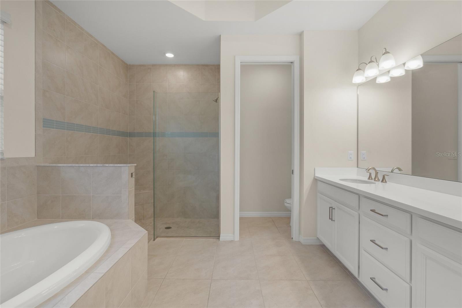 TOSCANA ISLES PH 4 UN 1 - Residential