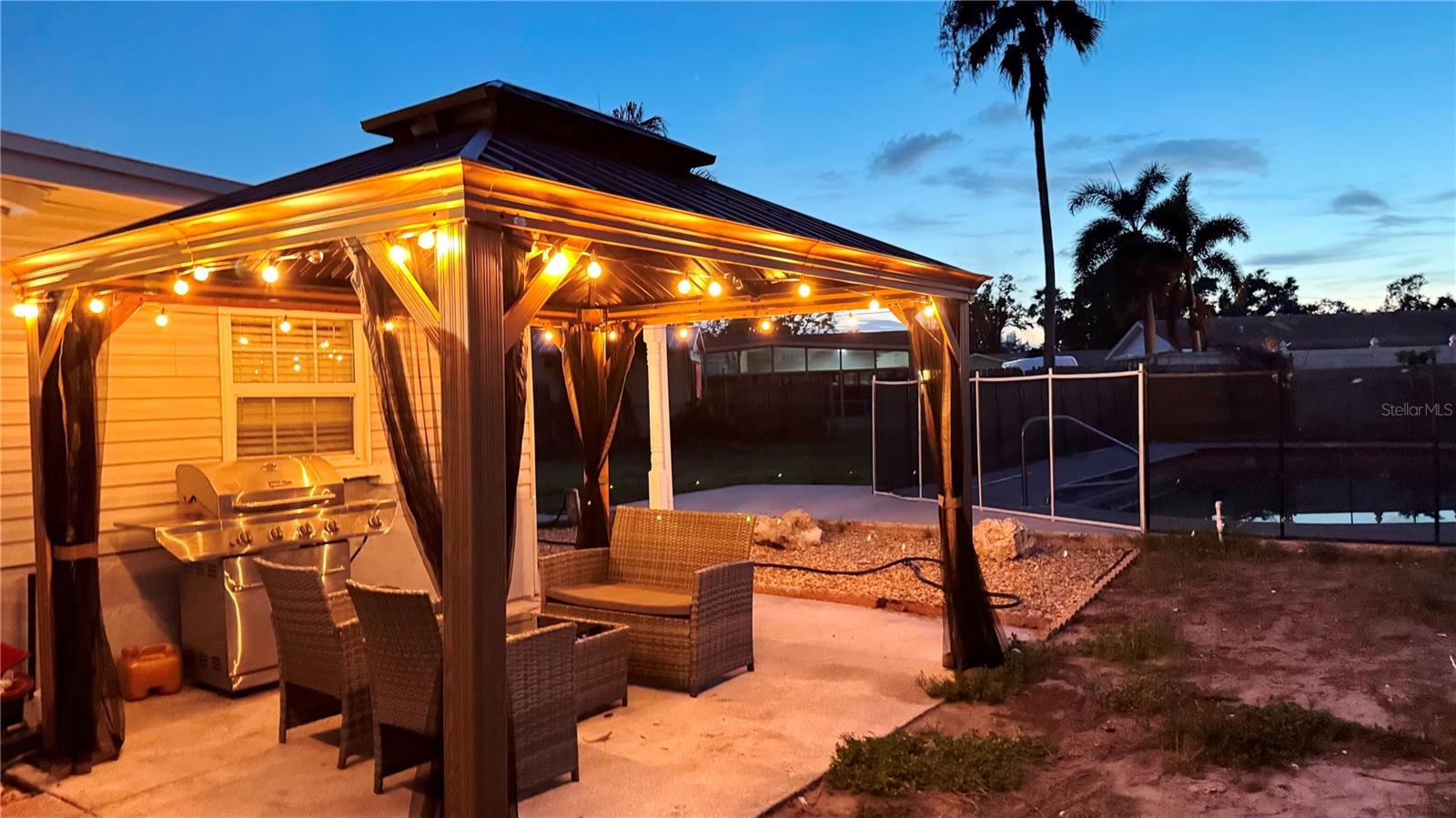 SANDPOINTE 1ST ADD - Residential