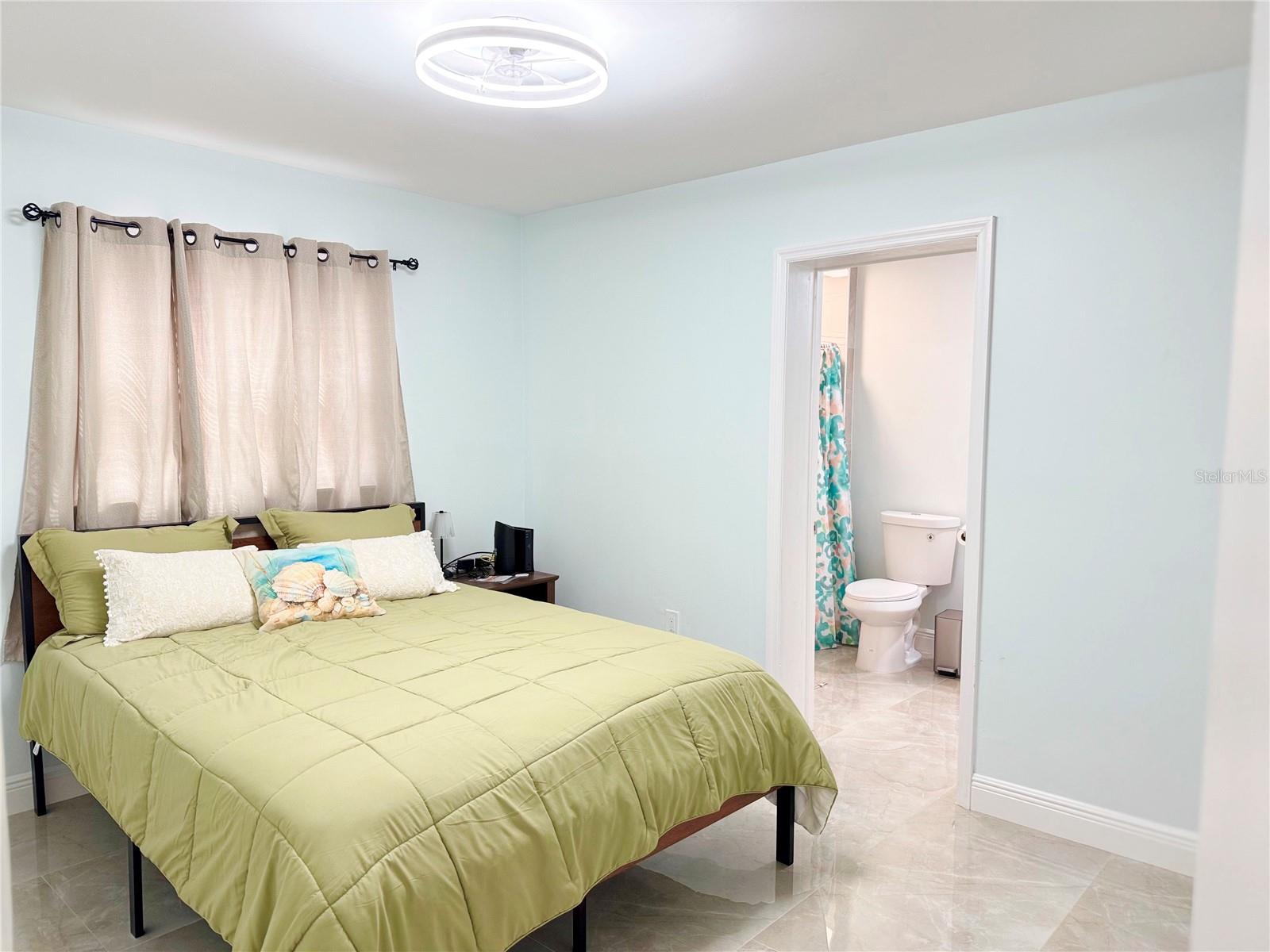 SANDPOINTE 1ST ADD - Residential