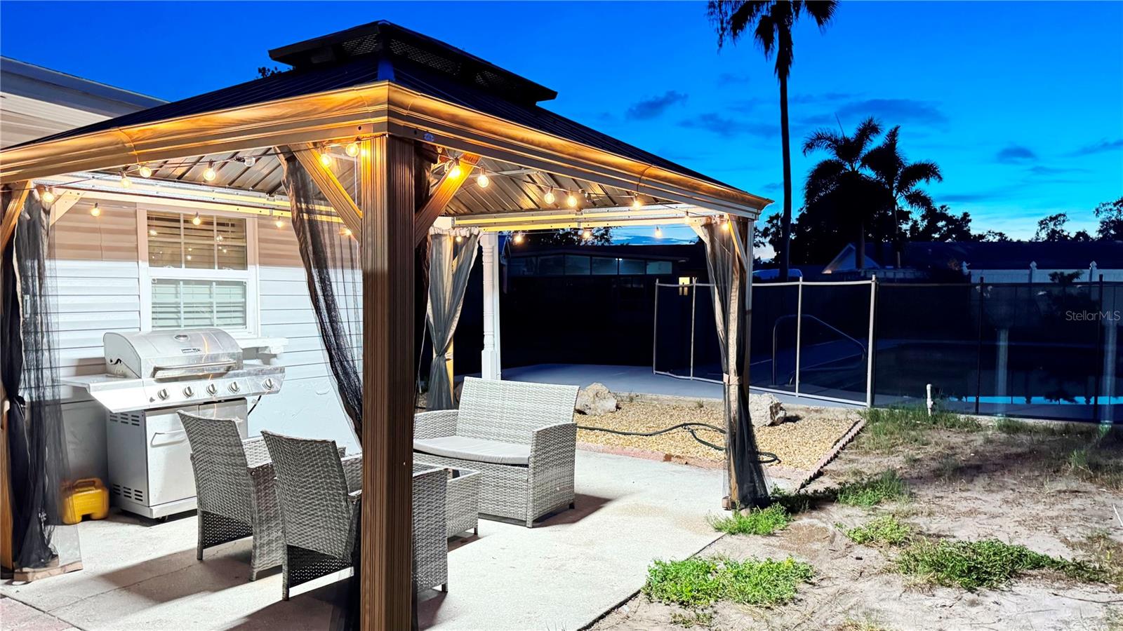 SANDPOINTE 1ST ADD - Residential