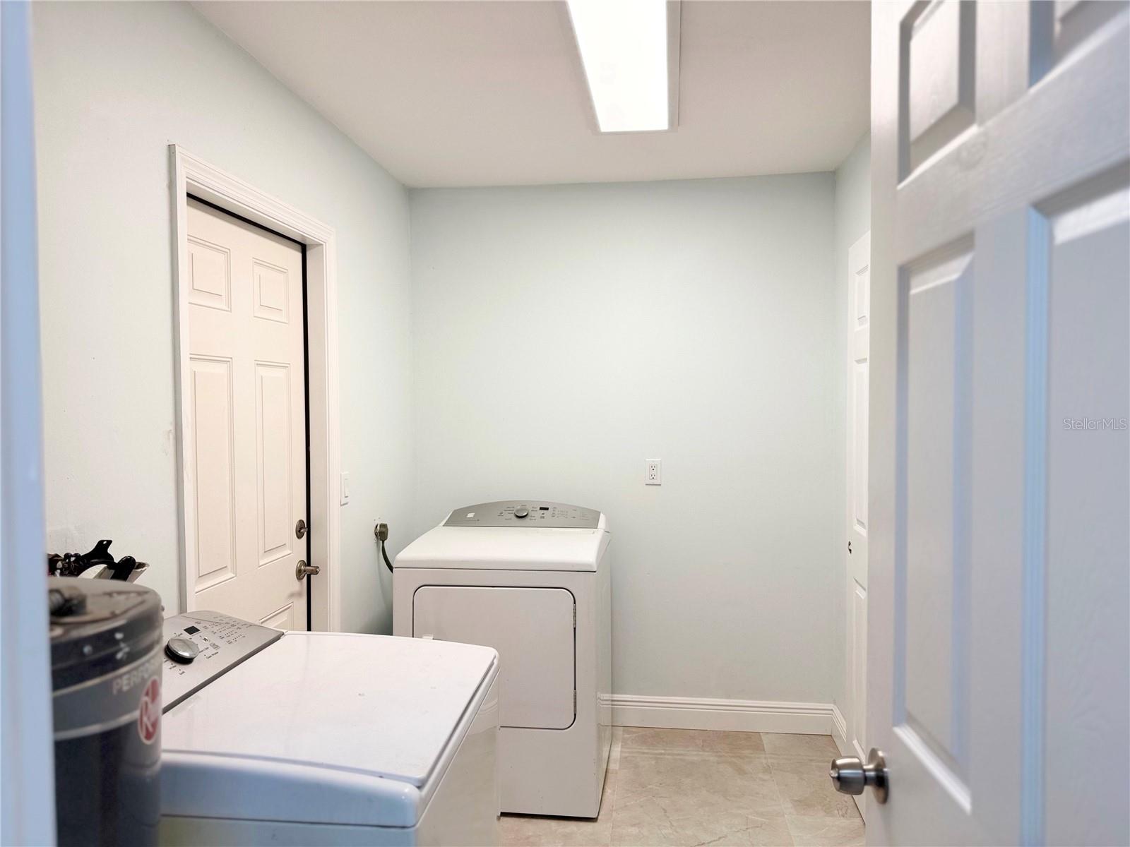 SANDPOINTE 1ST ADD - Residential