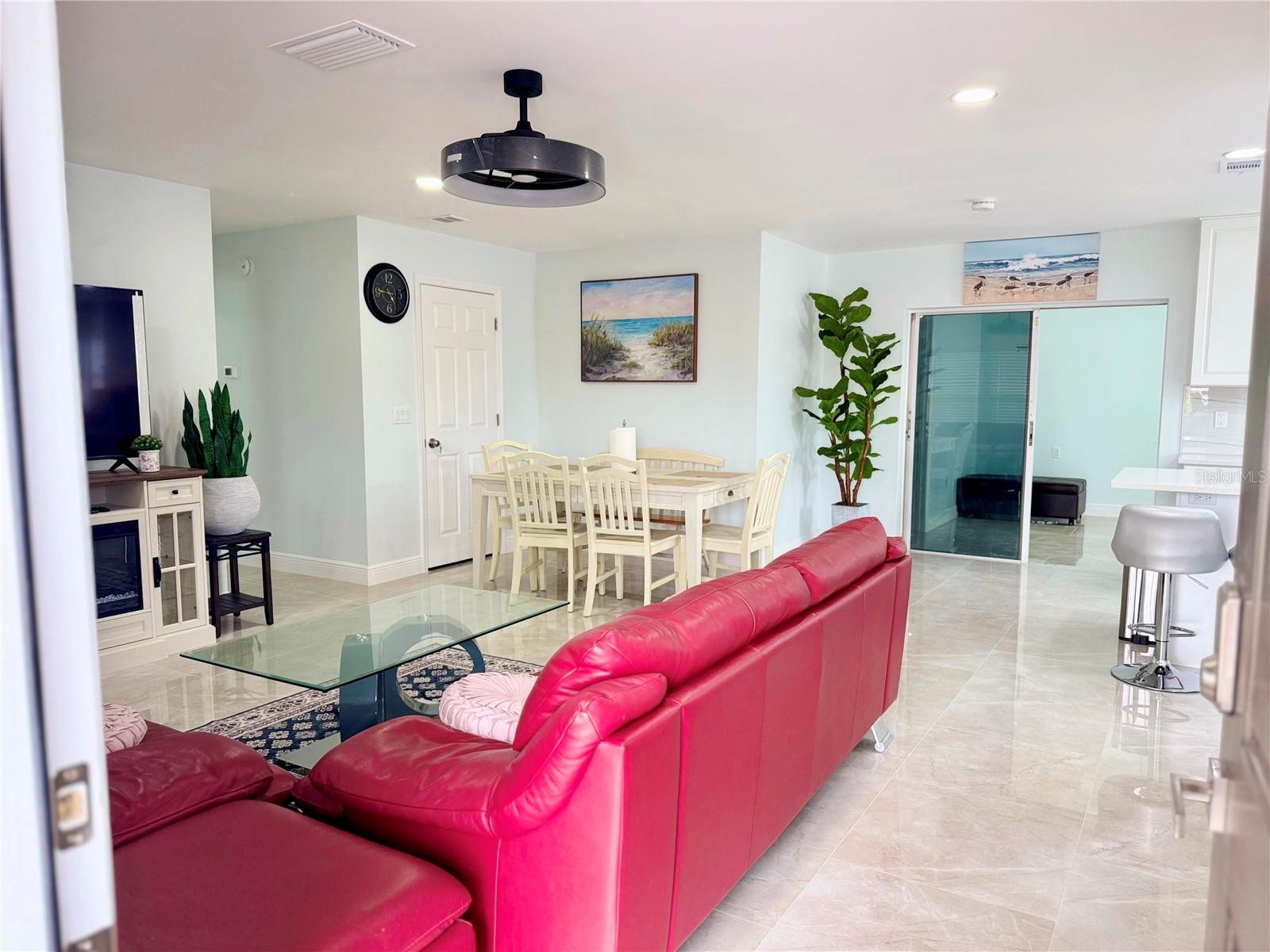 SANDPOINTE 1ST ADD - Residential