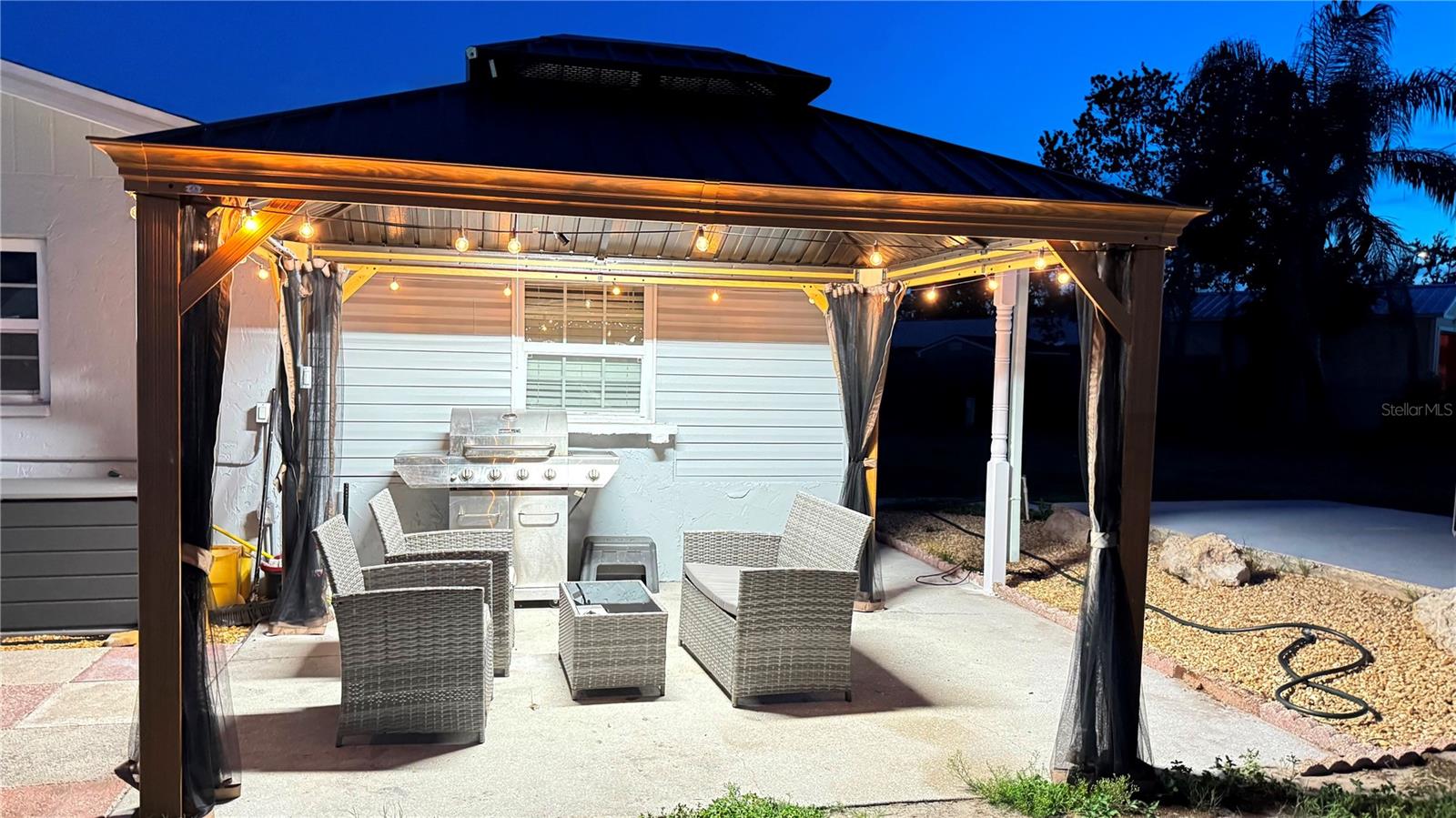 SANDPOINTE 1ST ADD - Residential