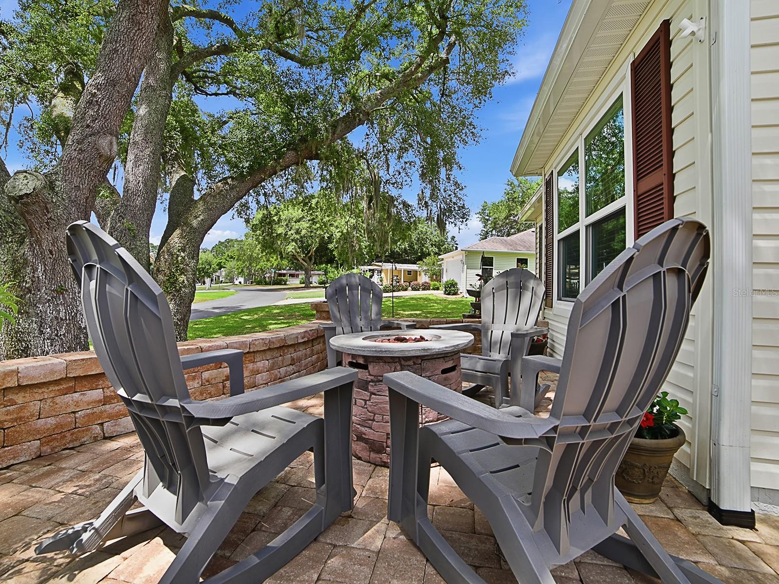 1033 ALOHA WAY