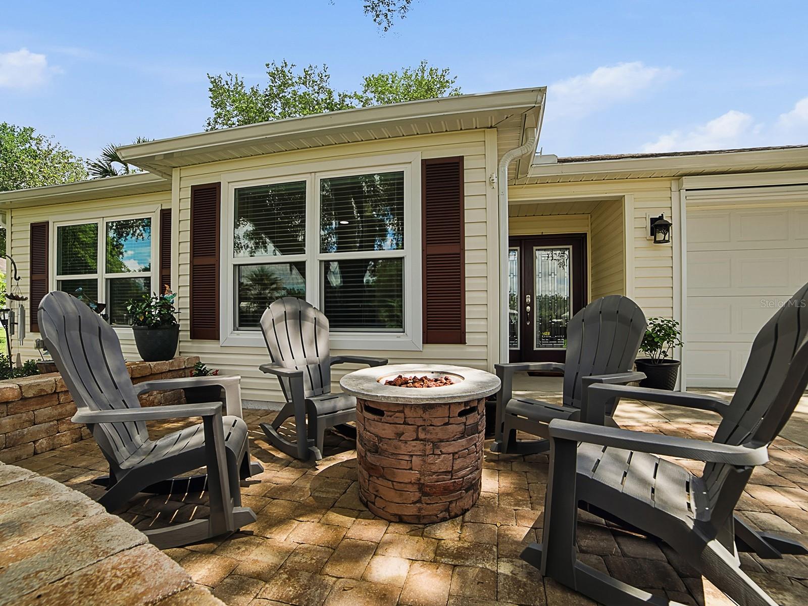 1033 ALOHA WAY