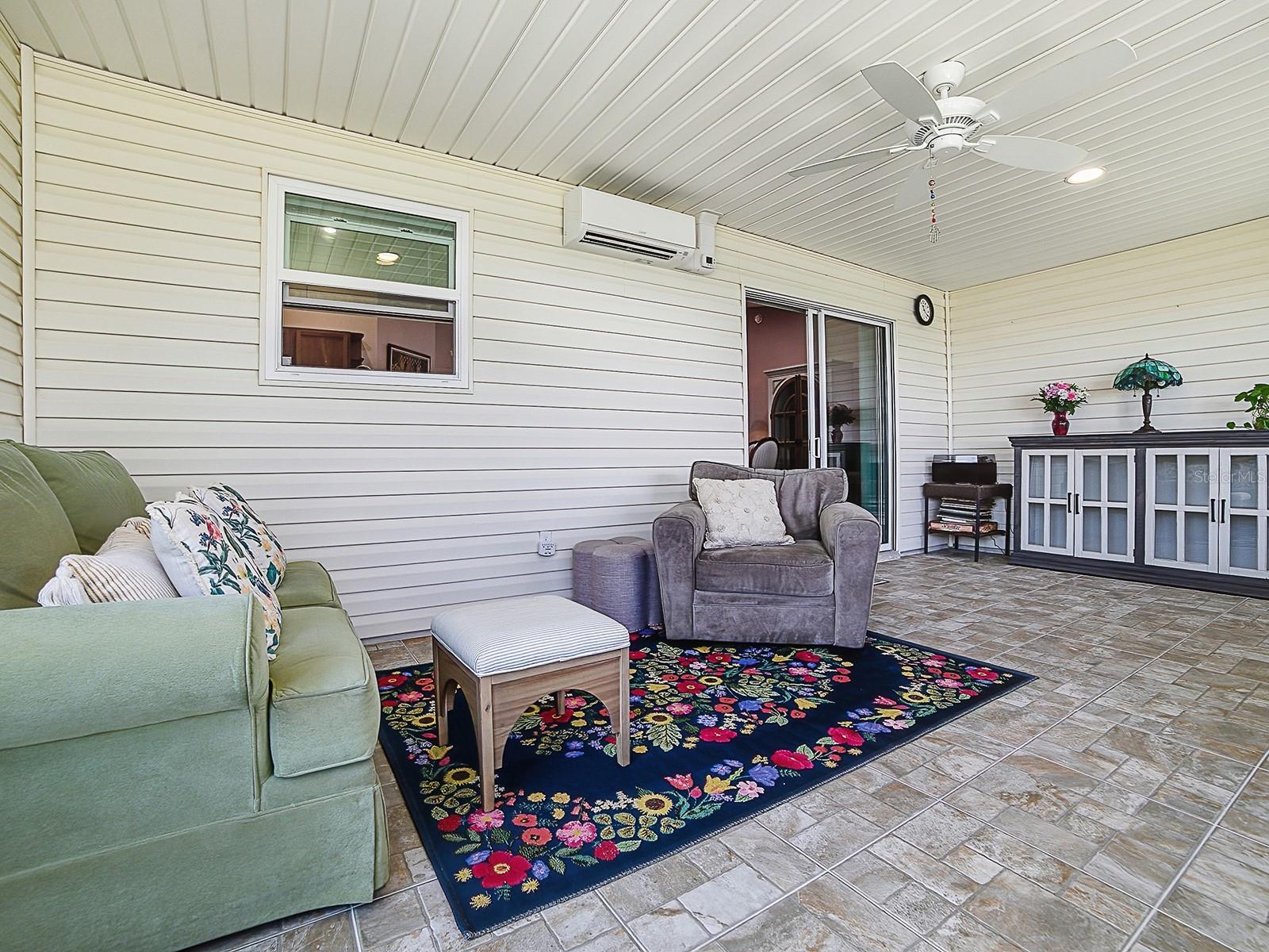 LADY LAKE ORANGE BLOSSOM GARDENS UNIT 01 - Residential
