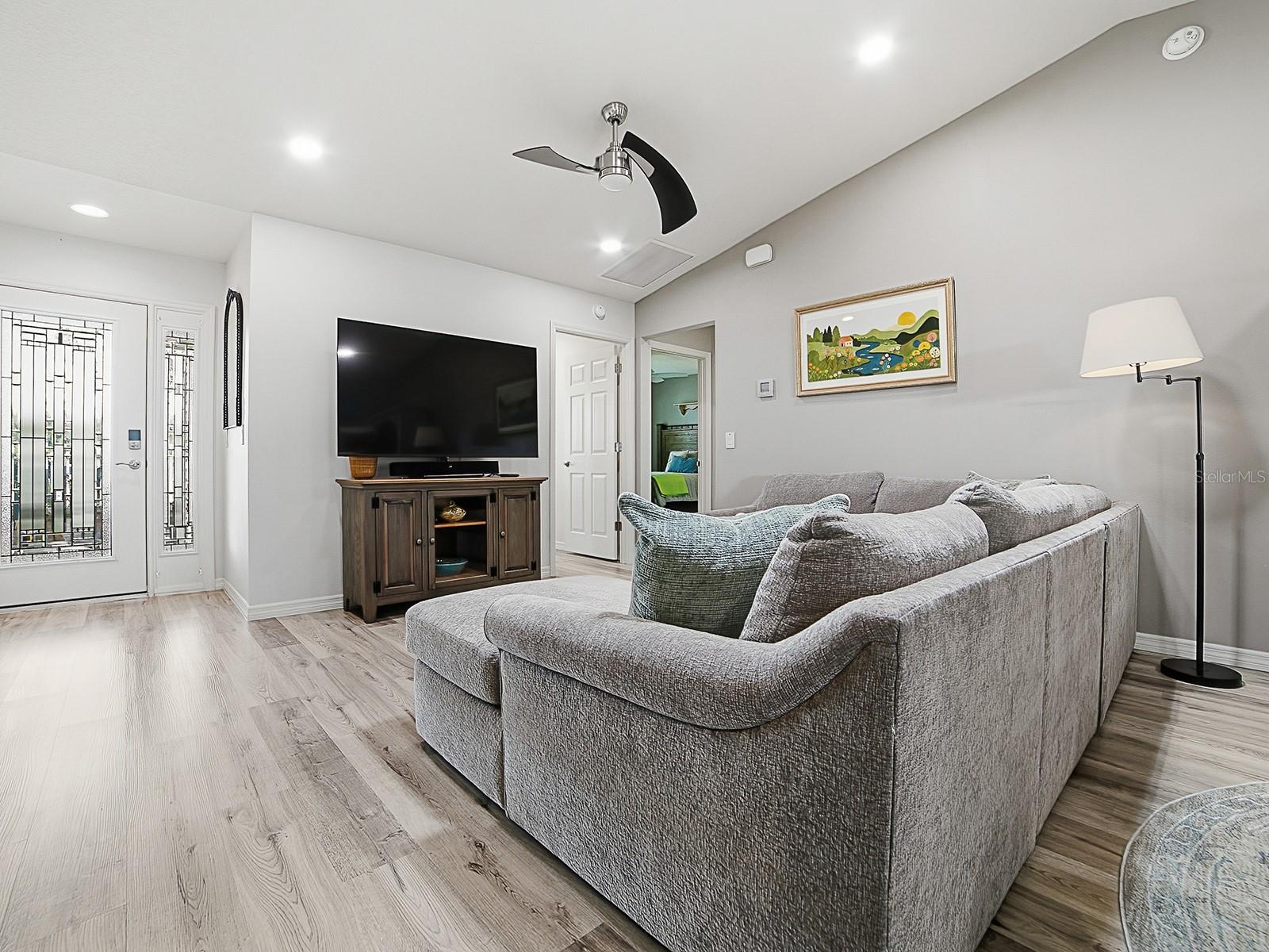 LADY LAKE ORANGE BLOSSOM GARDENS UNIT 01 - Residential