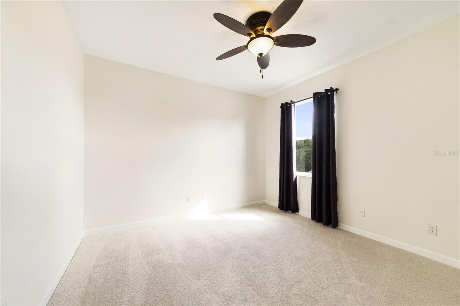 HAWKSNEST - Residential