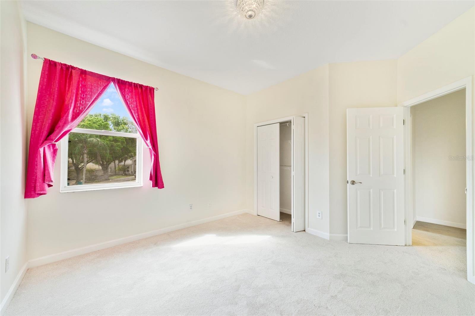 HAWKSNEST - Residential